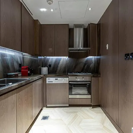 Elegant Dubai At Five Palm Residences Exterior photo